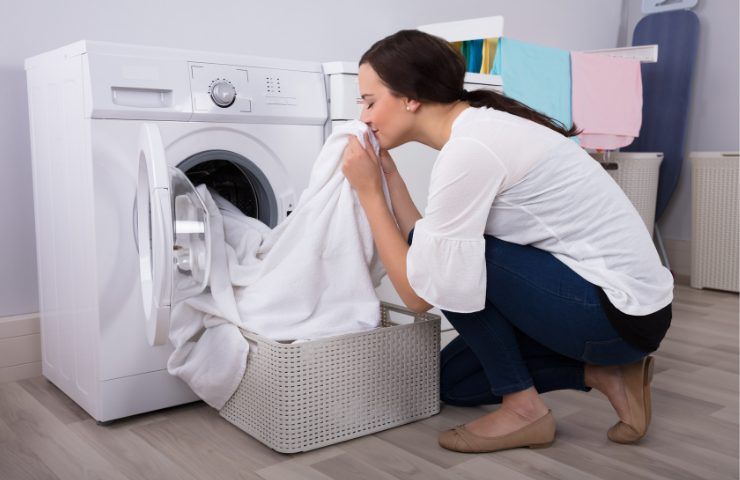 Cattivo odore della lavatrice come eliminarlo in modo ecologico