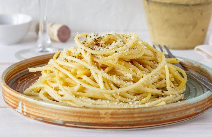 spaghetti poverella ricetta