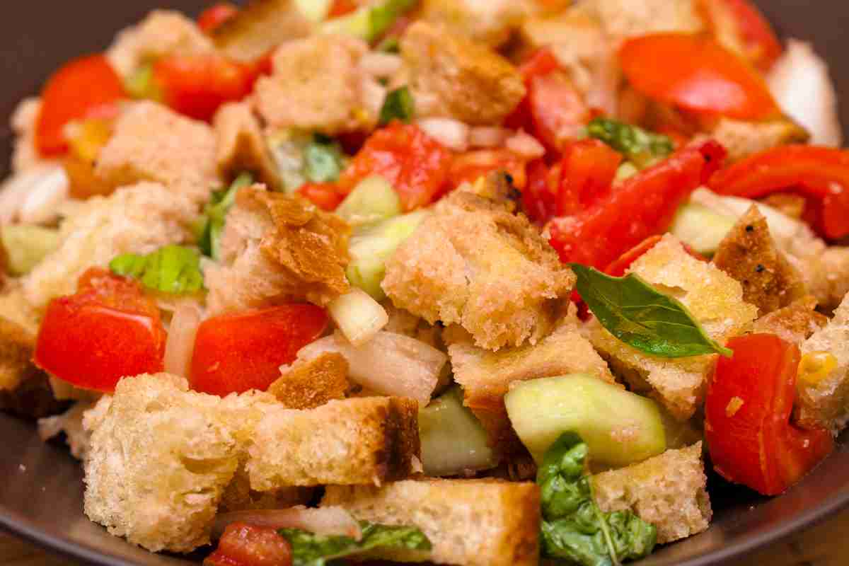 La panzanella in versione gluten free
